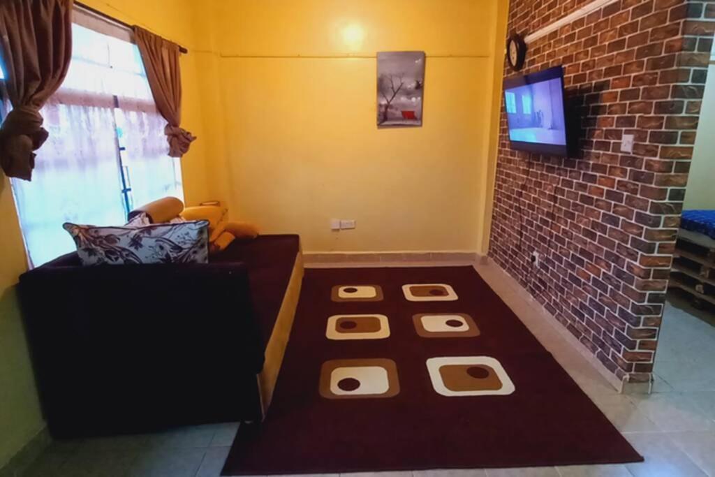 Roadside One Bedroom Apartment Juja ナイロビ エクステリア 写真